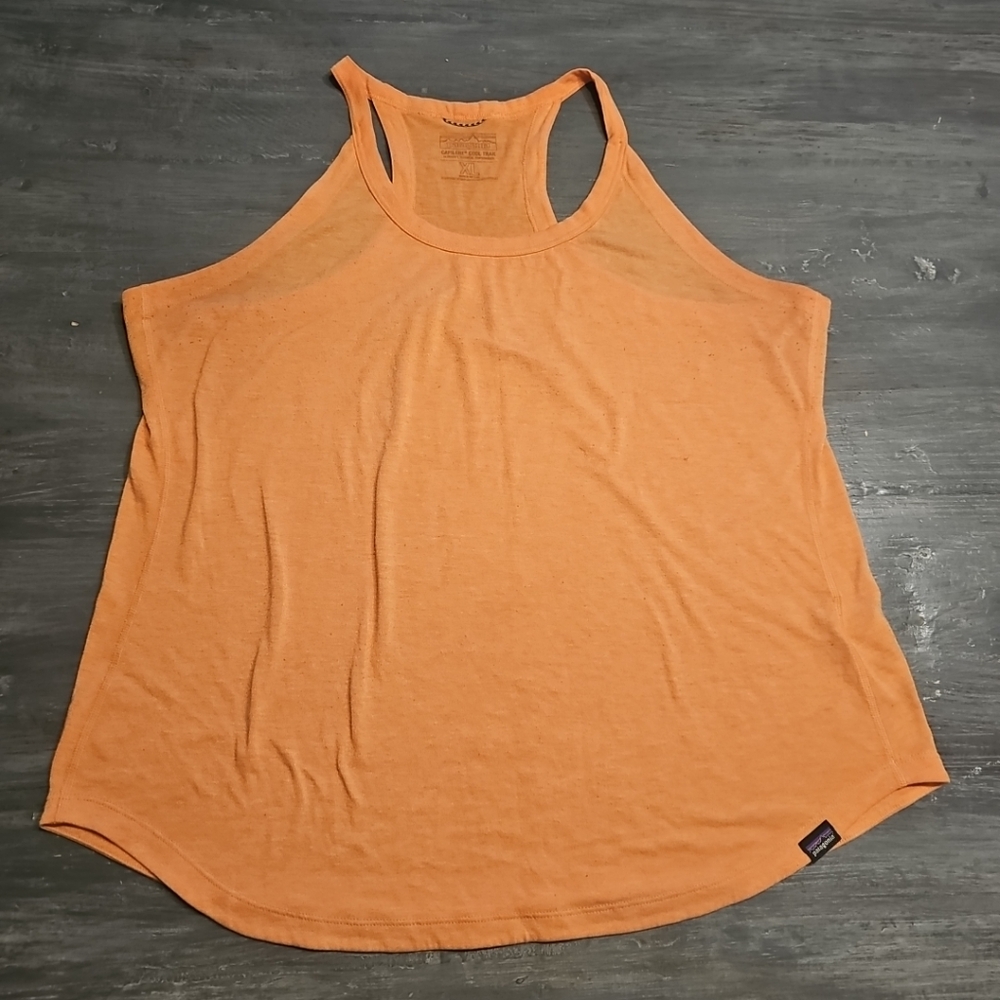 Patagonia Capilene Cool Trail ORANGE Racerback Tank Shirt Women’s Size XL